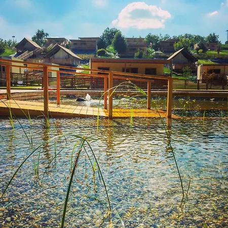 Vakantiepark Glamping Sun Valley Bioterme
