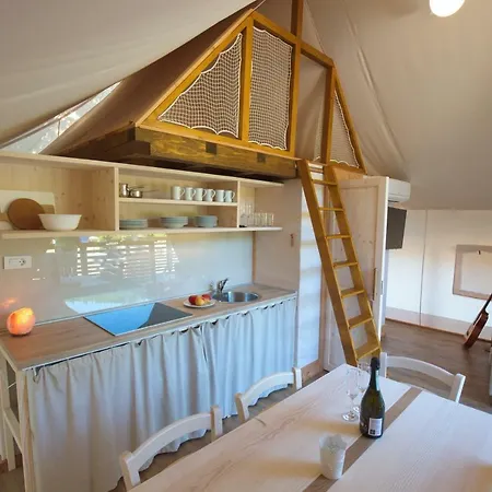 פארק נופש Glamping Sun Valley Bioterme *