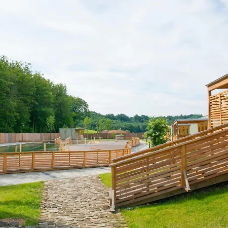 Glamping Sun Valley Bioterme Vakantiepark *