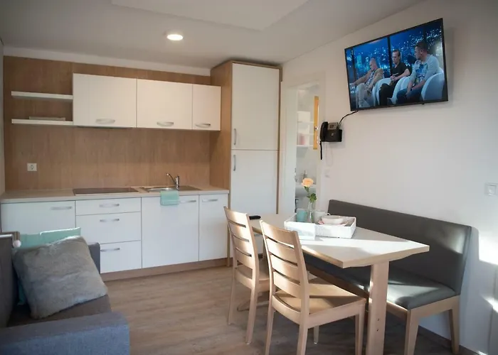 Glamping Sun Valley Bioterme Holiday park Mala Nedelja