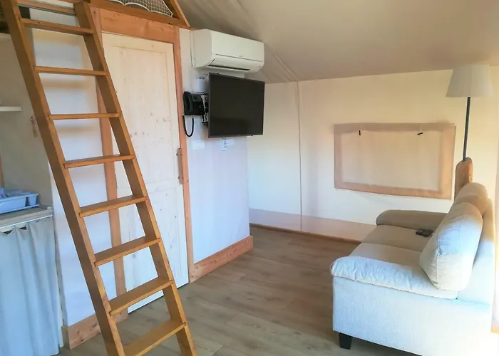 Glamping Sun Valley Bioterme Holiday park *